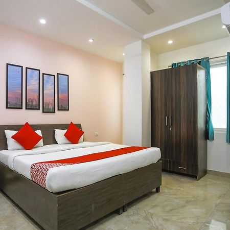 Hotel O Jsb Hotel Faridabad Esterno foto